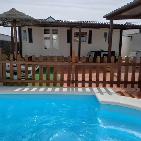 Casa Con Piscina Privada Solo Familias Y Pareja No Aceptamos Grupos Jovenes *