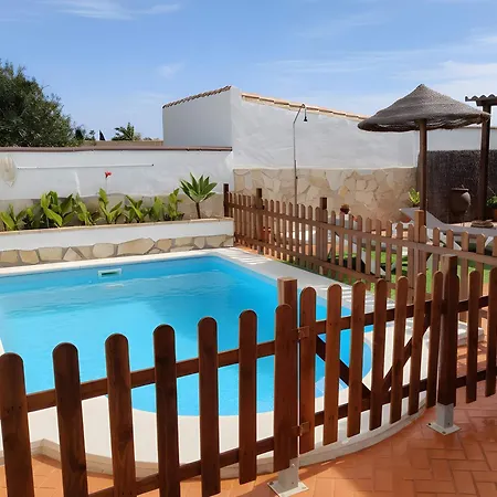 Casa Con Piscina Privada Solo Familias Y Pareja No Aceptamos Grupos Jovenes דירה קוניל דה לה פרונטרה