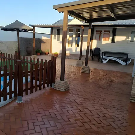 Casa Con Piscina Privada Solo Familias Y Pareja No Aceptamos Grupos Jovenes דירה קוניל דה לה פרונטרה