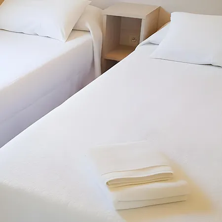 Casa Con Piscina Privada Solo Familias Y Pareja No Aceptamos Grupos Jovenes